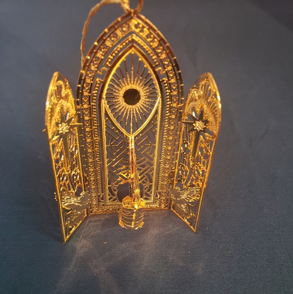 The Danbury Mint Other - Danbury Mint 2008 A Christmas Prayer Ornament